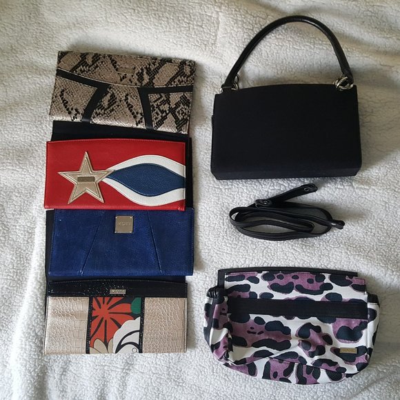Miche Handbags - Miche Black Base Purse, 5 covers, and Handles